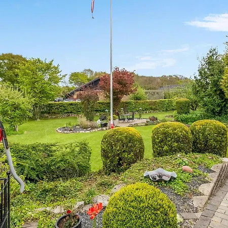 2 Bedroom Pet Friendly In Prázdninový dům Ringkøbing